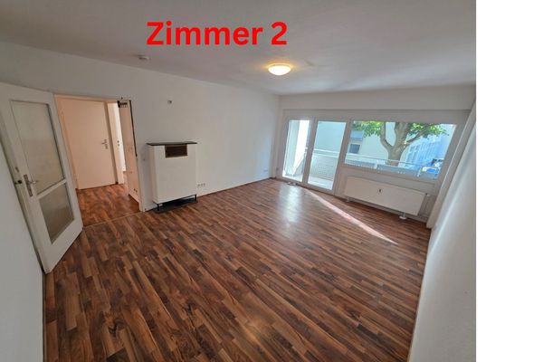 Dach SANIERT! Energie E! 0€ Sonderumlage! 84m² WG-Traum • 2 Balkone • Küche • Garage