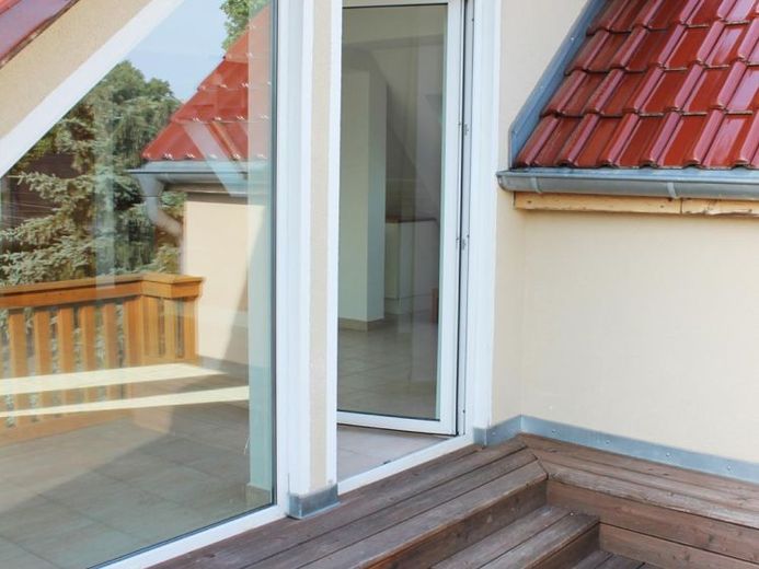Kaulsdorf-Süd: Condominio ben tenuto con 3 unità abitative – Foto 1