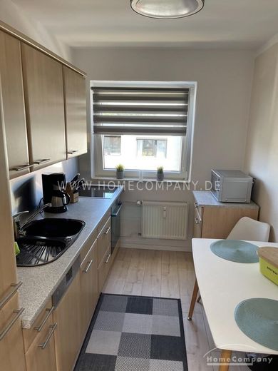 Sehr schöne 3 Zi.-Whg., möbliert. Mit Balkon. – b0aeedf4500be4f490d6308604e5088d50325857.jpg