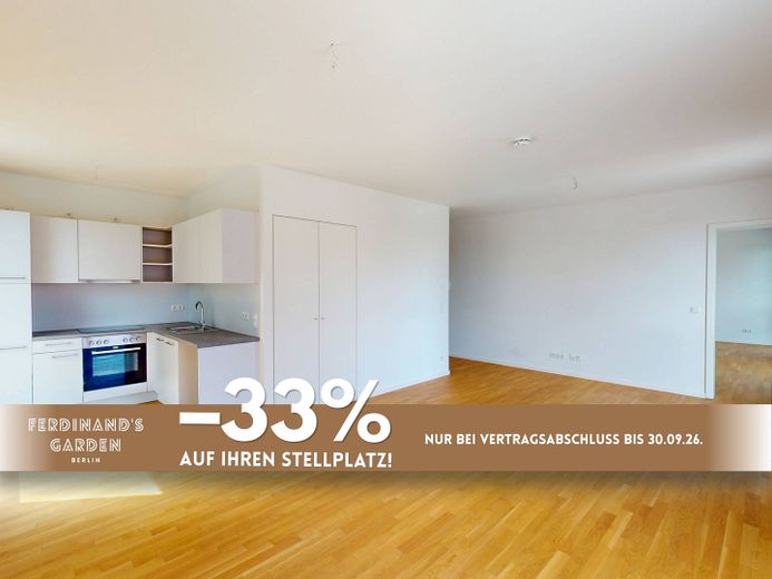 Geräumige 2-Zimmer-Wohnung mit EBK und 2 BALKONEN im Neubauquartier 'Ferdinand's Garden' – Ansicht I: Wohnzimmer