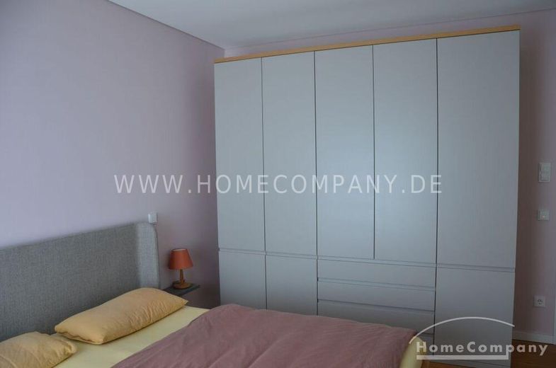 Hochwertige, geschmackvoll und komplett ausgestattete 4 Zi. Whg, 2 Bäder, offene, moderne Ausstattung/Möblierung, Loggia, 2 Stellplätze. – 25da6690f2f811ad6d5f477deb5d3337ea371bdc.jpg
