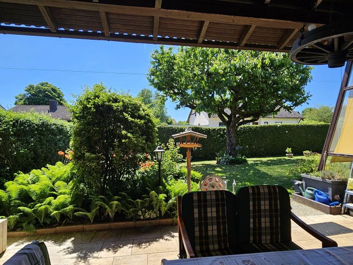 منزل شبه منفصل مُعتنى به في موقع مركزي – Garten 