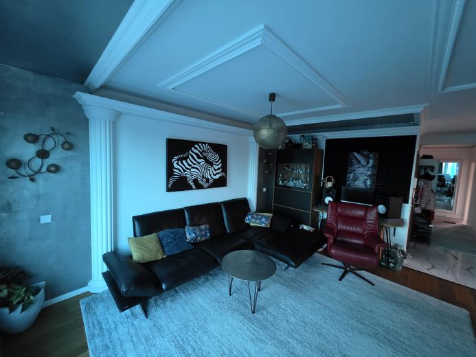 Moderne Penthousewohnung mit 3 Zimmern und EBK – Foto 5
