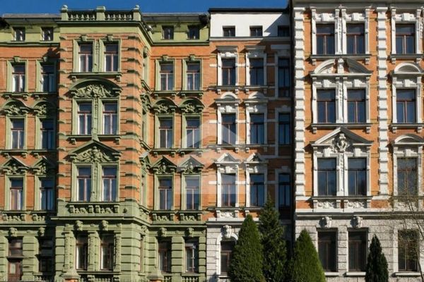BUERO.PRAXIS.fläche mit 392 m² und Altbaucharme in der Leipziger Südvorstadt