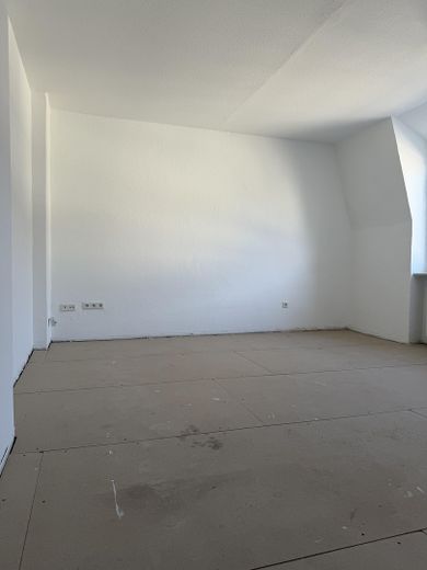 Helle renovierte 2,5-Zimmer-Wohnung in Witten-Annen mit geräumigem Wohn-/Essbereich – Foto 5