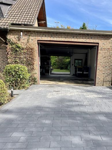 Maison individuelle isolée à Roetgen-Rott – Garagenansicht 