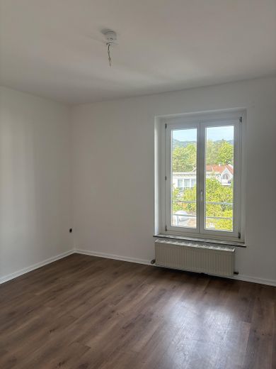 ***Modernisiertes, kleines Rheinhaus mit Garten & Terrasse mitten in Bad Honnef*** – Elternschlafzimmer 