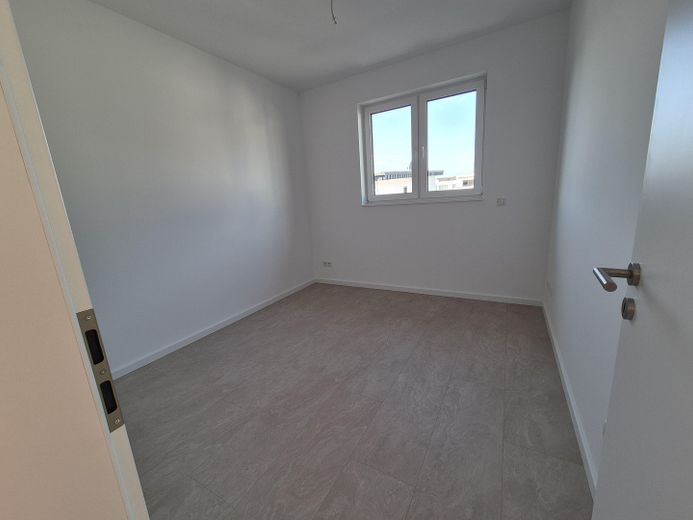 Nieuwbouw! Luxe 8-kamer-twee-onder-een-kaphuis te koop! – Schlafzimmer Kind 1