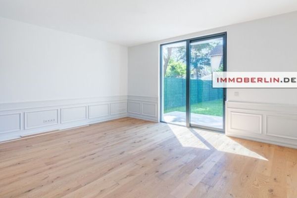 IMMOBERLIN.DE - Ersteinzug! Nobles Neubauhaus in familienfreundlicher Lage am Stadtrand