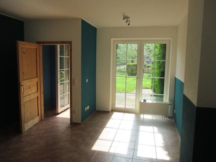 2 Zimmer Wohnung, mit Terrasse und Gartennutzung – Bild 5