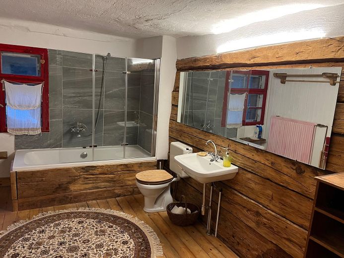 Historisches Bauernhaus im Allgäu in absoluter Alleinlage – Foto 3