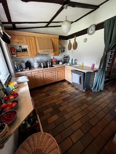 Einfamilienhaus auf 1633 m² Grundstück – Küche