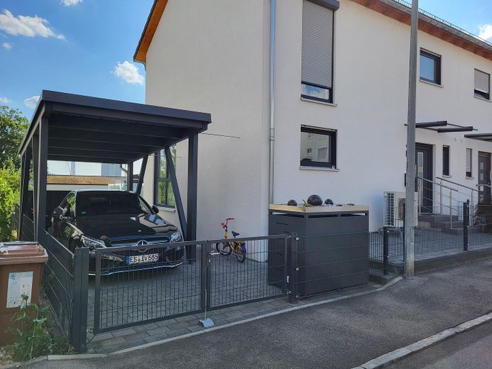 Hausansicht 2