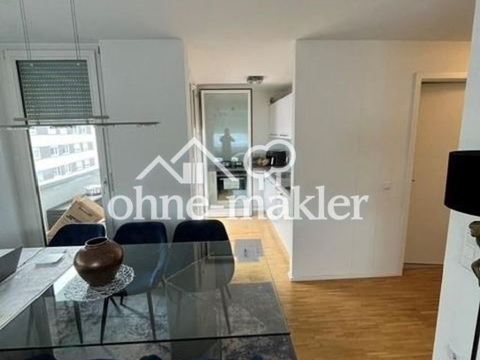 Helle, zentrale 2-Zimmer Wohnung – Foto 1