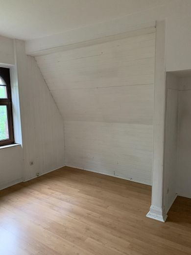 Jugendstil Dachgeschosswohnung mit vier (4,5) Zimmern, 3 Zinnentürmchen, Terasse & Einbauküche in MG – Foto 16