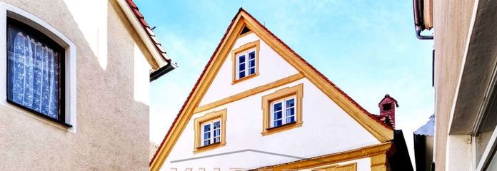 Repräsentative Büro-/Praxisfläche mit Terrasse in zentraler Lage!
