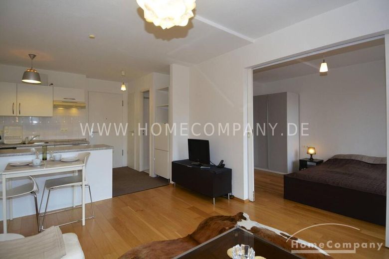 Helle und schöne 2 Zi Wohnung mit Balkon in  Prenzlauer Berg – b3efc20a3086859892f35e916278cb5ee1ff8061.jpg