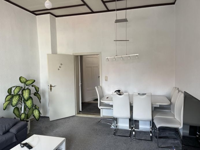Wohnen im Herzen der Fallersleber Altstadt – Wohnzimmer Ansicht 2