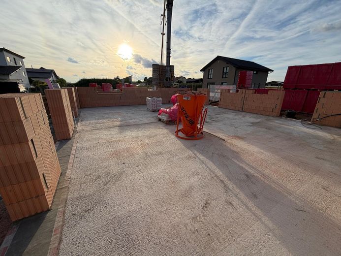 Letzte Chance: Doppelhaushälfte mit KfW-Zinsen ab 1,00 % p.a. – Rohbau fast abgeschlossen – Foto 5
