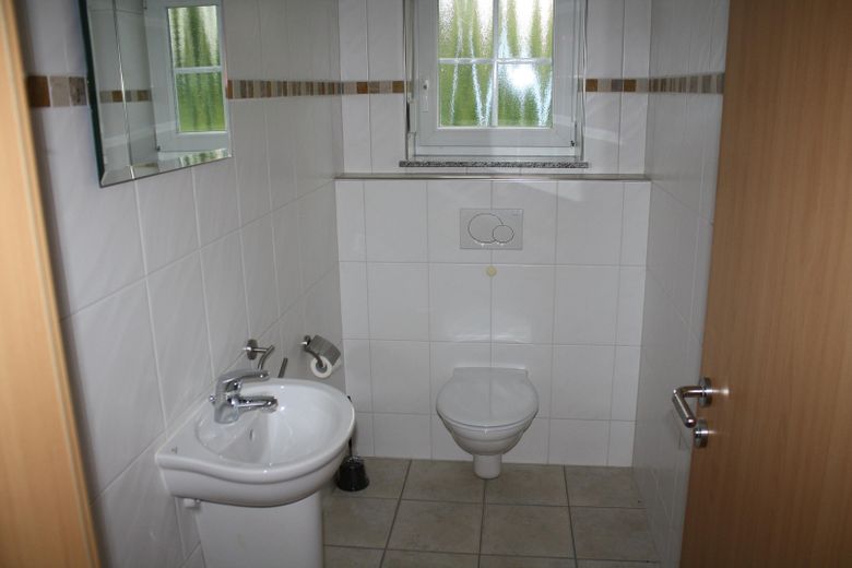 KG WC