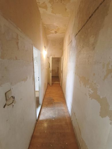 Charmante 2 Zimmer-Wohnung in unmittelbarer Nähe zum Tempelhofer Feld in Neukölln – Flur