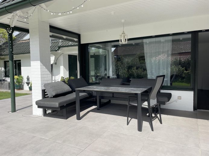 Elegantes Haus mit zwei Einliegerwohnungen, provisionsfrei – Foto 11
