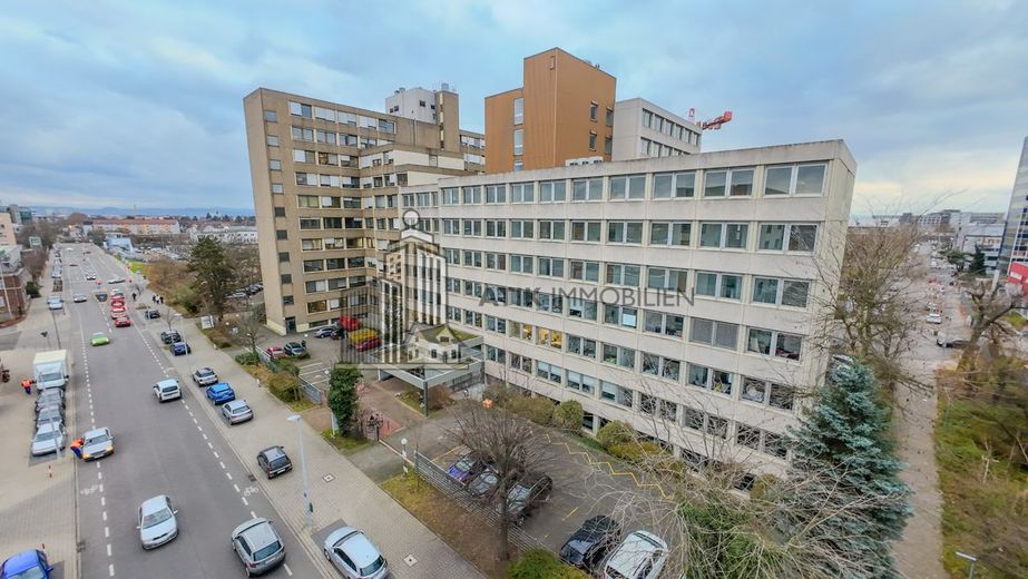 ATIK: Moderne Arbeitsplätze mit gutem Preis-Leistungsverhältnis - MA: Wohlgelegen – Drohnenaufnahme