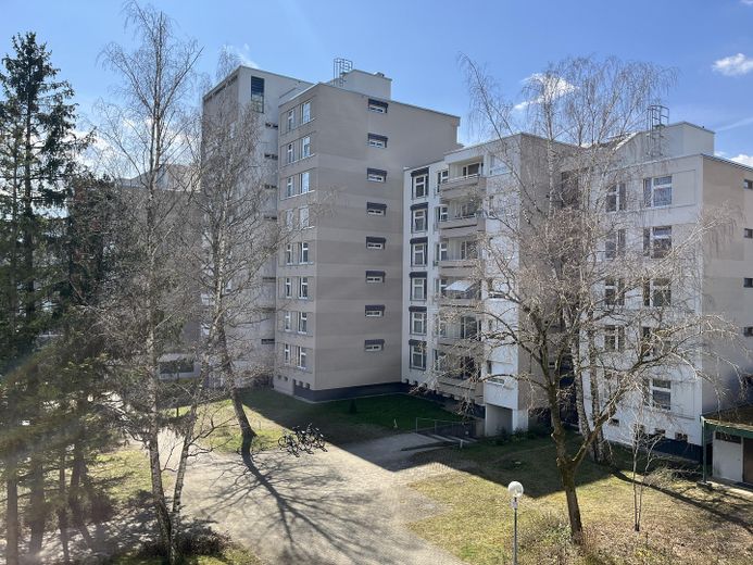 gegenüberliegendes Haus