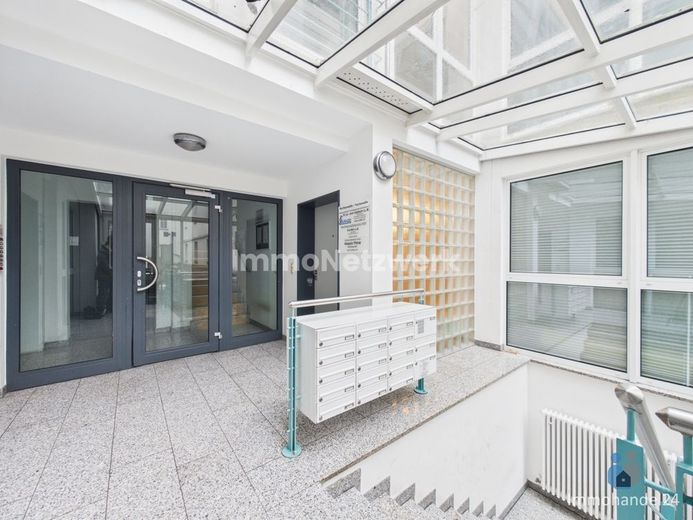 ***TOPLAGE schickes Appartment mit EBK direkt am Heumarkt***TOPLAGE – Treppenhaus