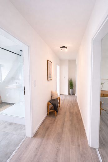 Nach Kernsanierung - Top moderne Wohnung – Foto 5