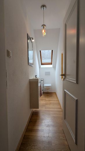 WC mit Fenster