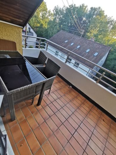 Mooie lichte 2,5-kamerwoning aan de wandelroute Siebenmühlental – Balkon