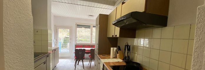 Renovierungsbedürftiges Zweifamilienhaus in Pforzheim
