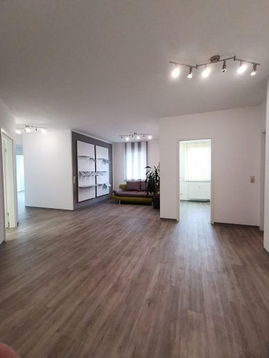 Купить или арендовать: кабинет, офис, юридическую контору в 78112 St.Georgen -безбарьерно в Ärztehaus – Photo 1