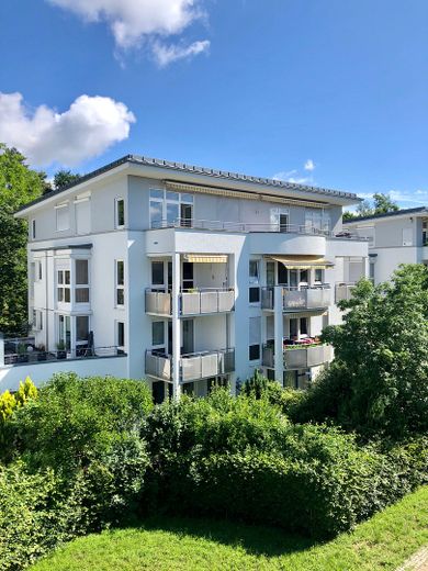 بنتهاوس 6 غرف بتجهيزات عالية الجودة، مركزي + هادئ + مشرق - D-72622 Nürtingen – Penthouse ges. oberste Etage
