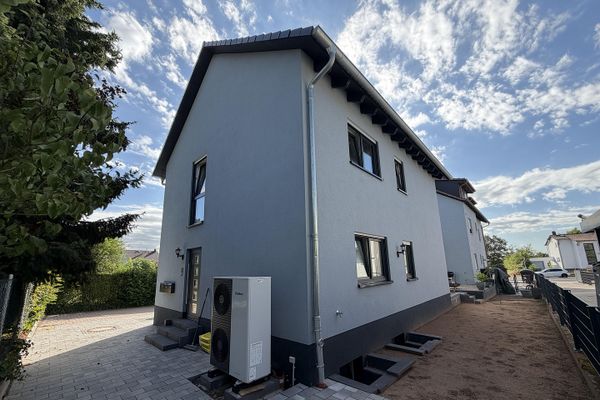 Exklusiver Neubau-Erstbezug – Stilvolle 3-Zimmer-Maisonette Wohnung