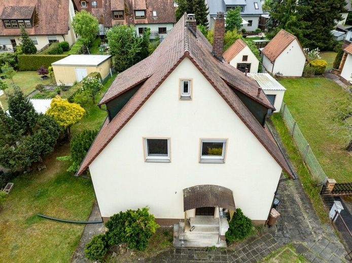 Stein-Unterweiherbuch Haus für Handwerker günstig kaufen statt hohe Mieten zahlen in bester Lage – EFH und Grundstück Stein 0030