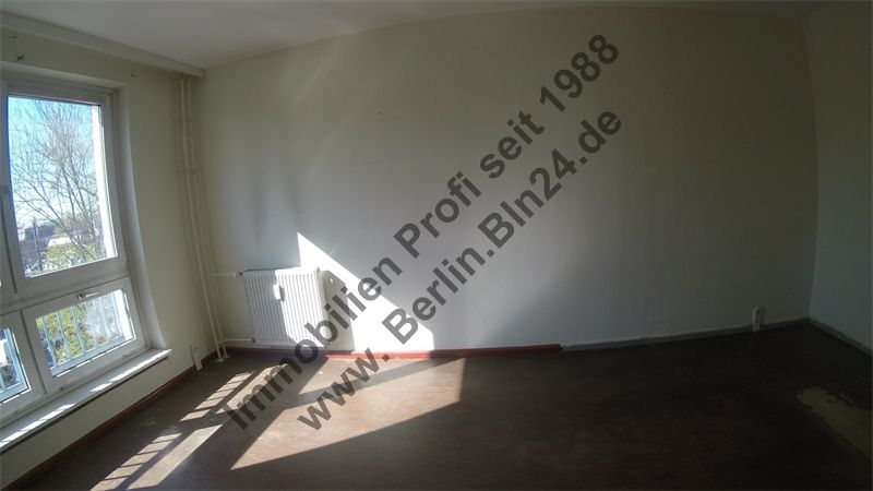 Teilsaniert und günstig - am Volkspark Friedrichshain - Mietwohnung – G0025124