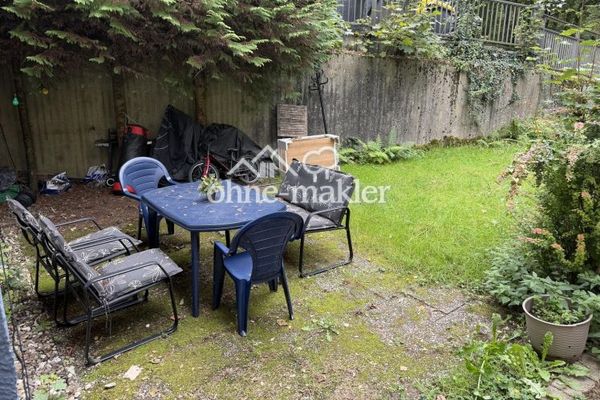 Bilocale con cucina, bagno e giardino, Solingen-Wald, ai margini del bosco, ristrutturato, su richiesta con cucina componibile a un piccolo prezzo