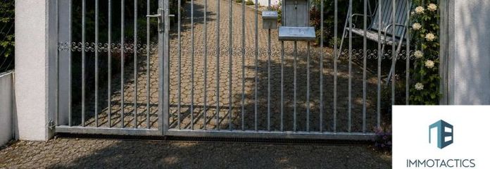 Zwei Häuser– ein Zuhause: einzigartiges Zweifamilienhaus mit 240 m², drei Terrassen, PV & großem Hof