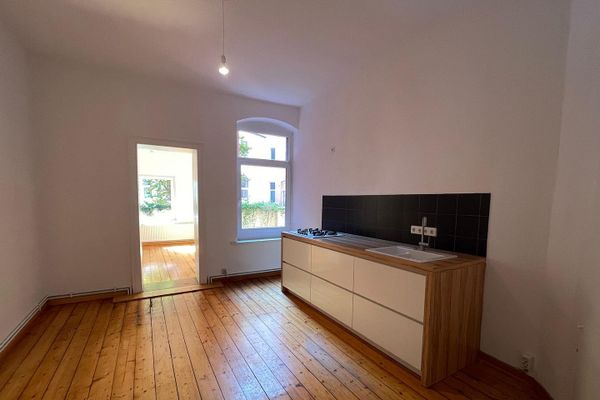 2-Zimmer Altbauwohnung an der Leibnitz Uni und Welfengarten / inklusive designer Küche