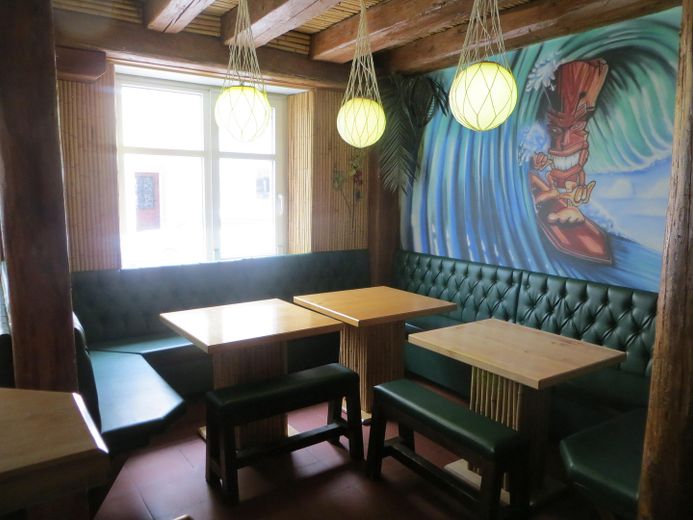 Gastronomie / Cocktailbar zu Verpachten – Gastraum