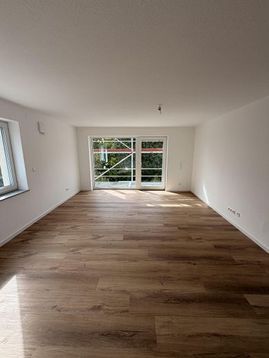 Neubau-Erstbezug: Mehrere 3-Zimmer-Wohnungen mit 67–72 m², Balkon & Energieklasse A+ – Foto 2