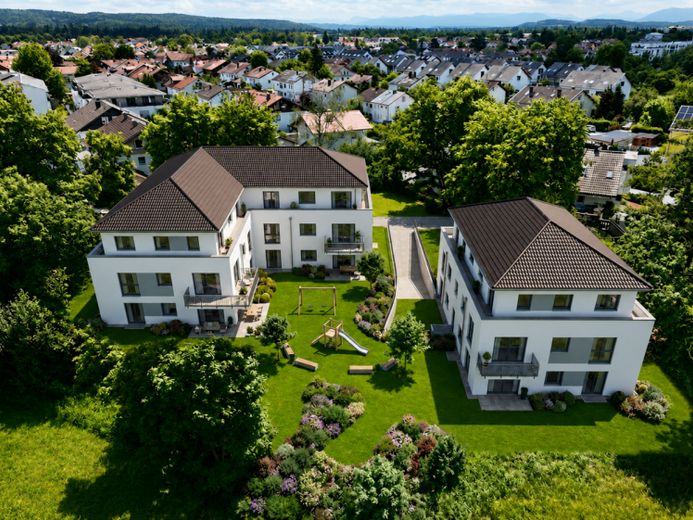 2.830 m² działki, w tym 1.800 m² powierzchni mieszkalnej zgodnie z decyzją wstępną dotyczącą inwestycji budowlanej! – Photo 1