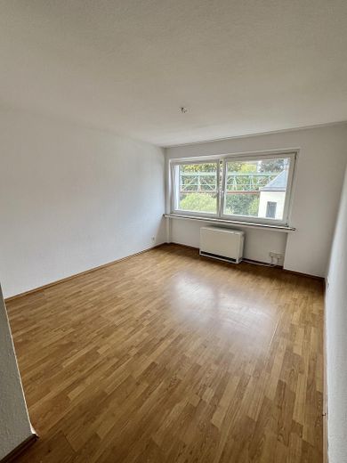 Gemütliche 1-Zimmer-Wohnung in Wuppertal – zentral & gepflegt – Wohnzimmer