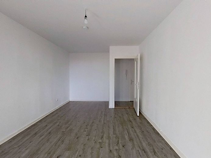 Bekârlar için konfor: BALKONLU, hazır mutfaklı ve bol ışık alan 1 odalı daire *2 SOĞUK KİRA ÜCRETSİZ* – Ansicht II: Wohn- und Schlafz…