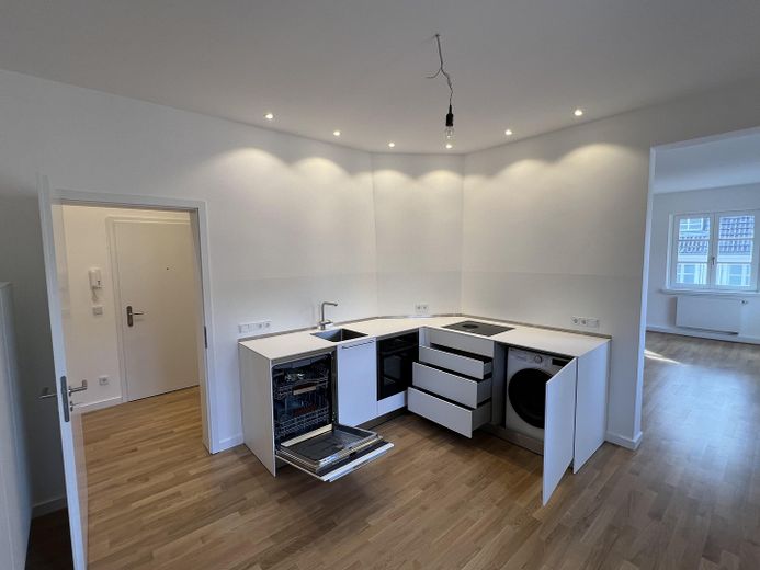 Helle 3 Zimmer Wohnung in der Carlstadt – Küche