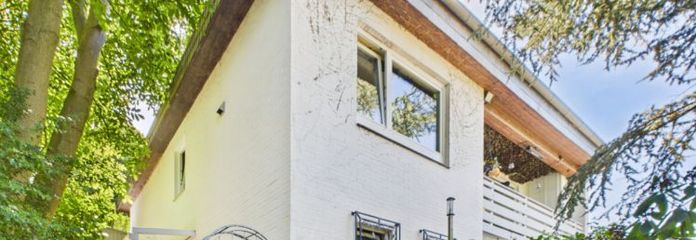 Casa unifamiliare ristrutturata in vendita a 24220 Flintbek | Lütt Immobilien Kiel | Senza commissioni per gli acquirenti