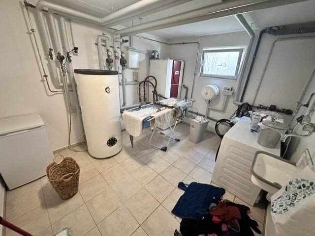 Raumwunder in Bestlage -Stillvolle DHH mit 7 Zimmern & TOP Energieeffizienz A+ – Technikraum UG