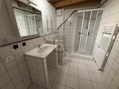 JASNY DWUPOZIOMOWY APARTAMENT Z 2 ANTRESOLAMI – 1791023819_c5ad1e.jpg